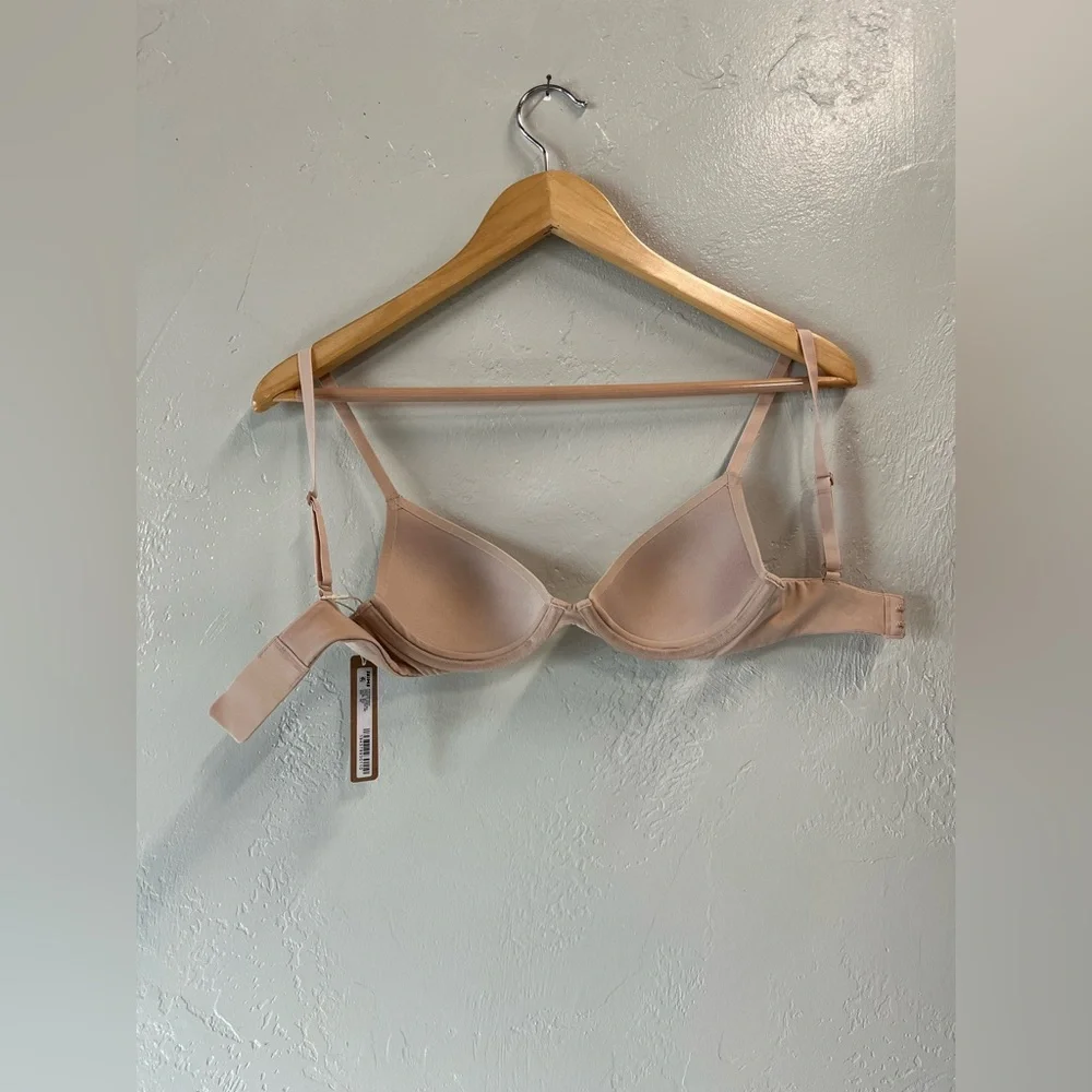 SKIMS Fits Everybody Scoop Plunge Bra 30C NWT Mica Color - Picture 5 of 10